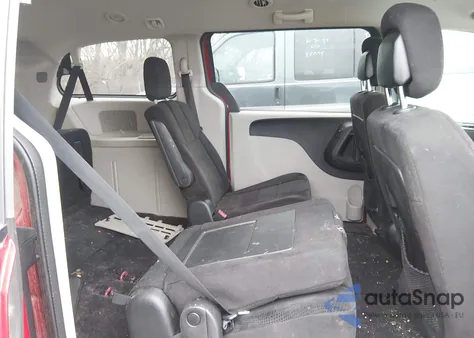 2013 Dodge Grand Caravan Sxt z USA, uszkodzony, nr VIN 2C4RDGCG2DR611530